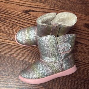 Ugg boots
Toddler size 8
Brand New